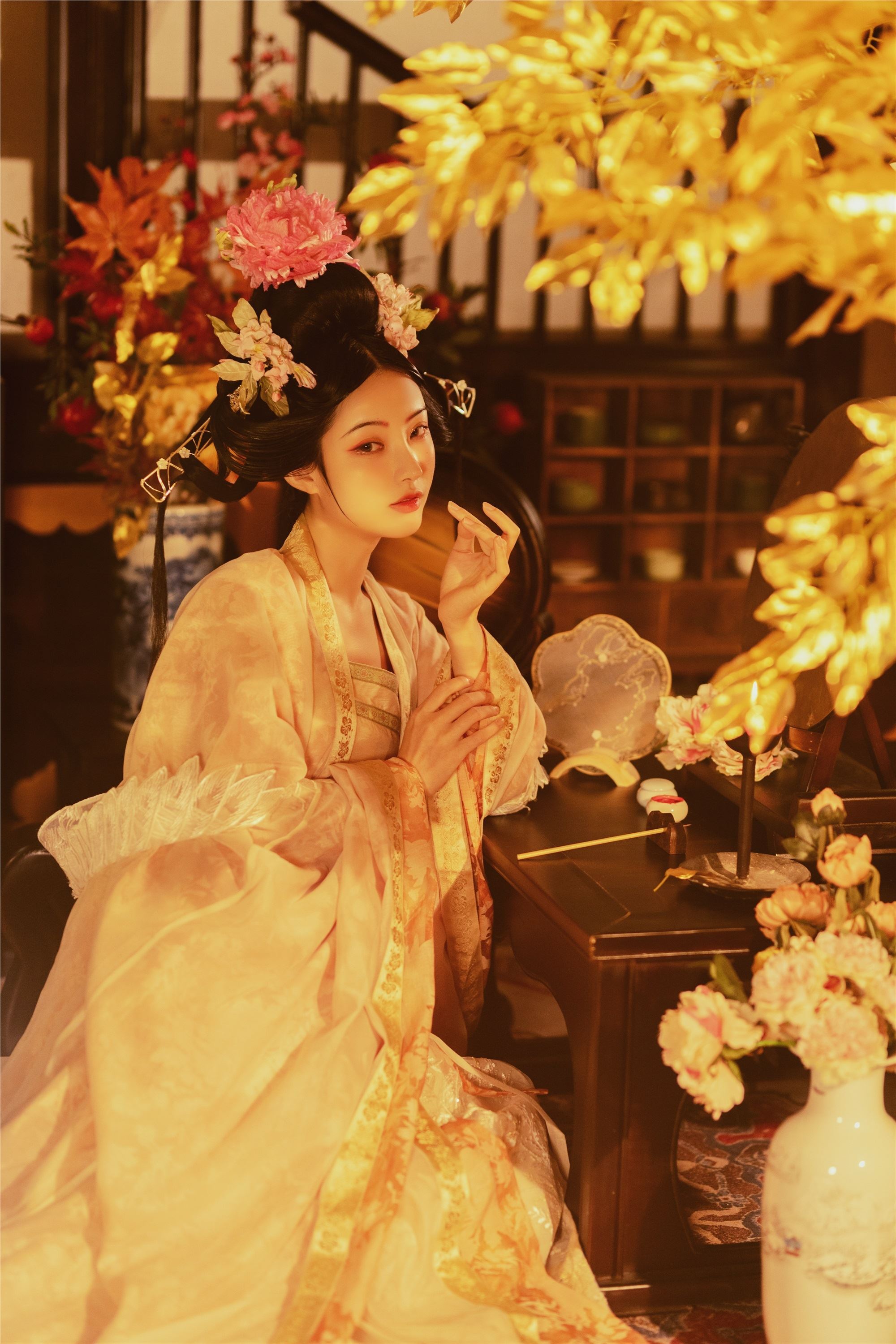 YITUYU艺图语 2021.08.30 藏娇 兰因